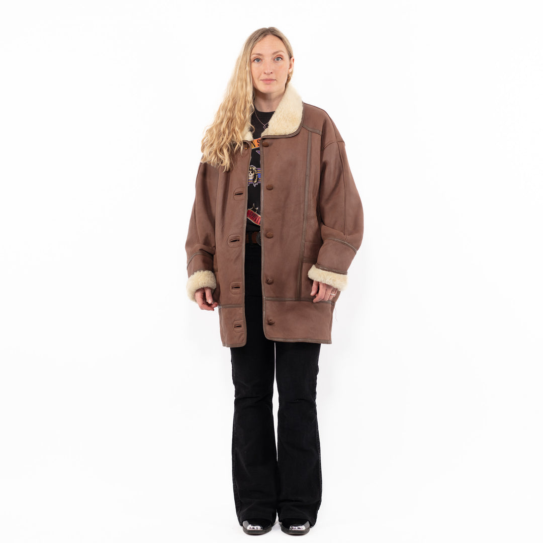 Vintage 90's Women Sheepskin Coat in BrownA0942