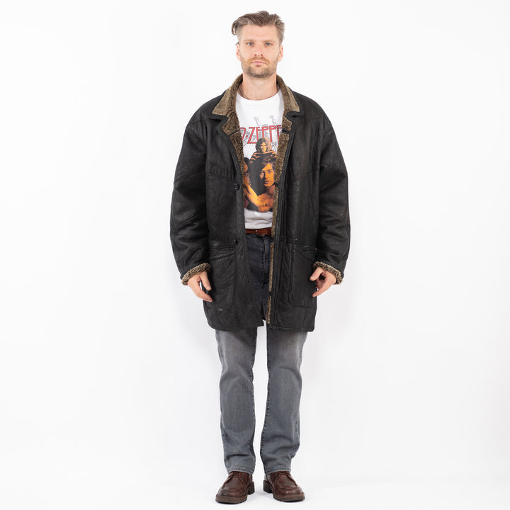 Vintage 90's Men Sheepskin Coat in BlackZ2106