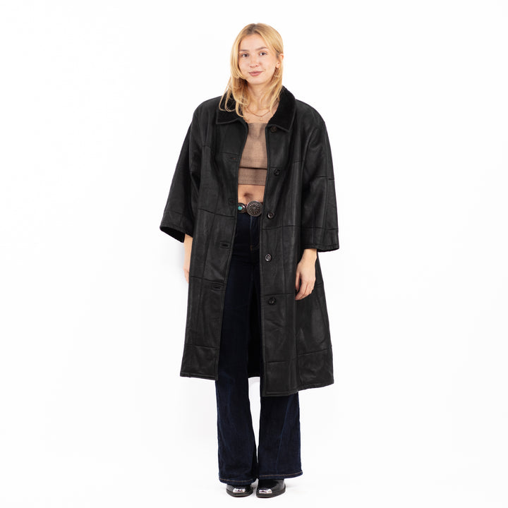 Vintage 90's Women Sheepskin Long Coat in Black