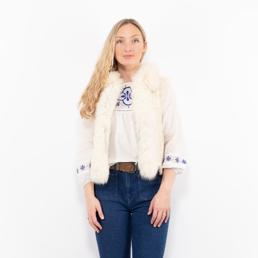 Vintage 90's Women Sheepskin Vest in WhiteA1047