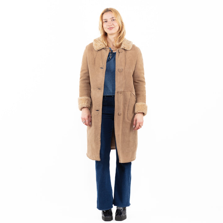 Vintage 70's Women Sheepskin Coat in BeigeA0107