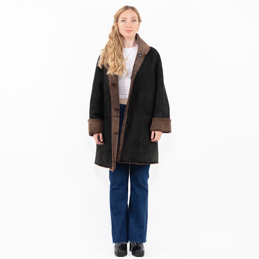 Vintage 90's Women Sheepskin Coat in BlackA0017