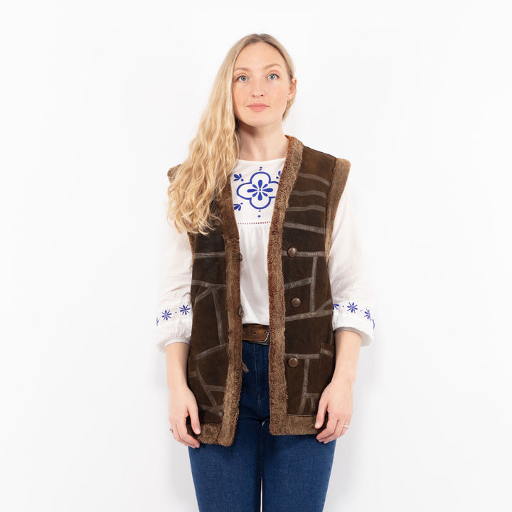 Vintage 90's Women Sheepskin Vest in BrownA1050
