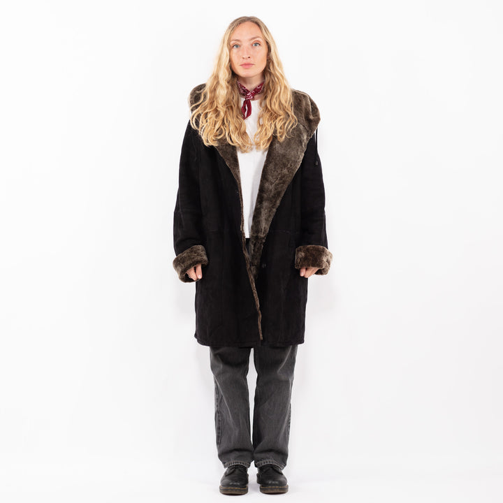 Vintage 90's Women Sheepskin Coat in BlackA0664