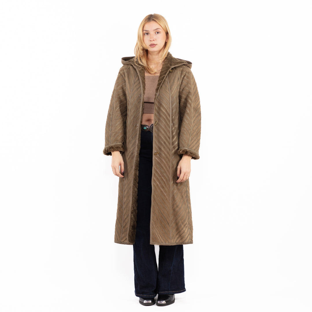 Vintage 80's Women Sheepskin Coat in BrownA0778