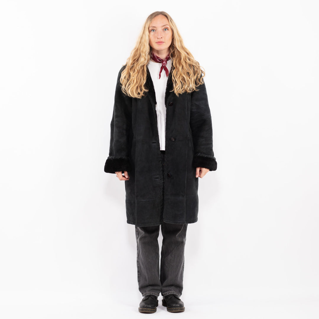 Vintage 80's Women Sheepskin Shearling Coat in BlackA0668