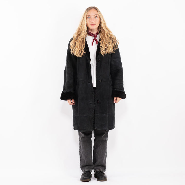 Vintage 80's Women Sheepskin Shearling Coat in BlackA0668