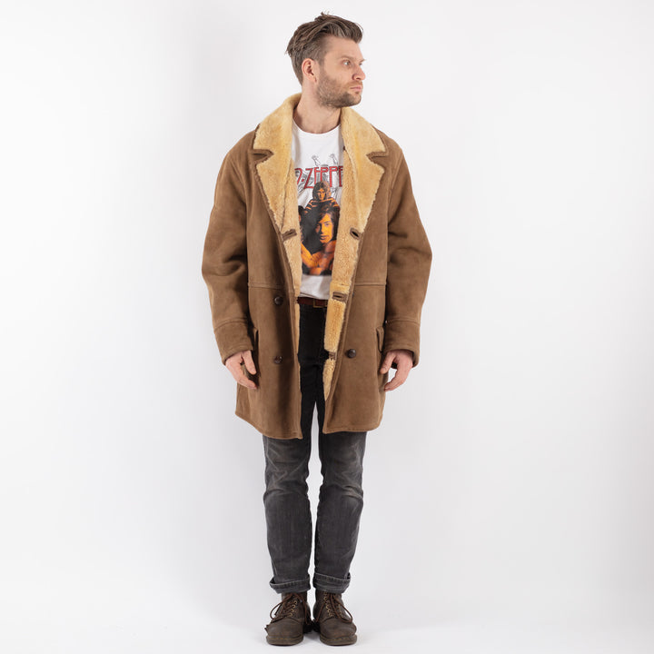 Vintage 90's Men Sheepskin Coat in BrownZ550