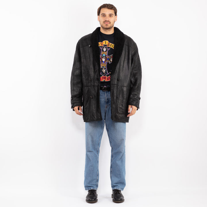 Vintage 80's Men Oversized Sheepskin Coat in Black