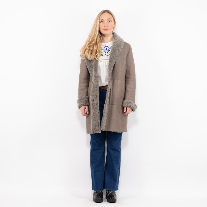 Vintage 90's Women Sheepskin Coat in GrayA1057
