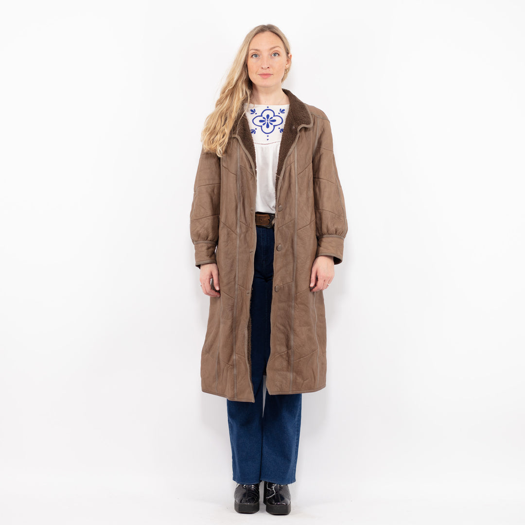 Vintage 90's Women Sheepskin Coat in BrownA1058