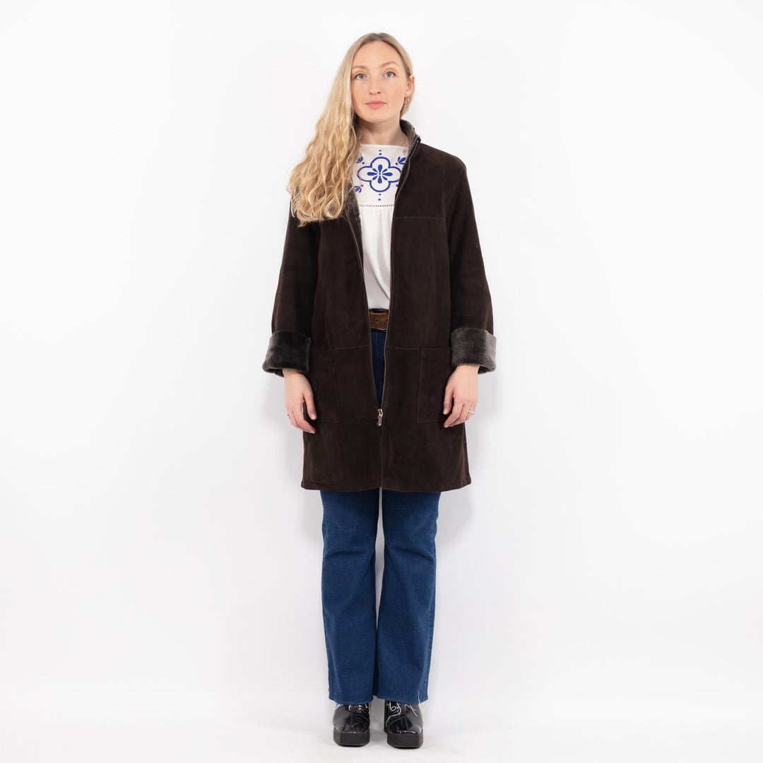 Vintage 00's Women Sheepskin Coat in BrownA1060