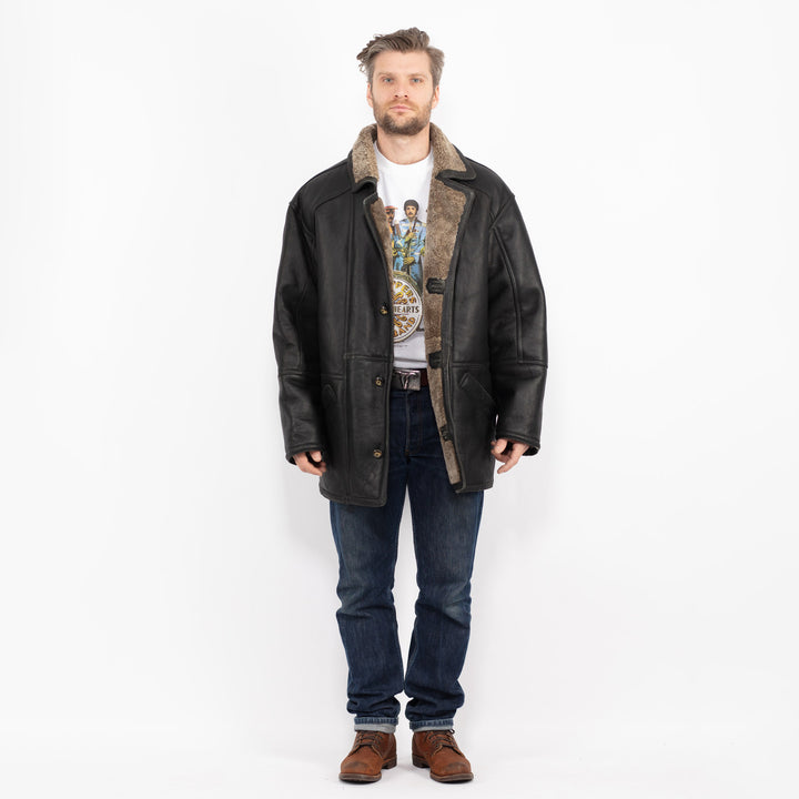 Vintage 90's Men Sheepskin Coat in BlackZ2728