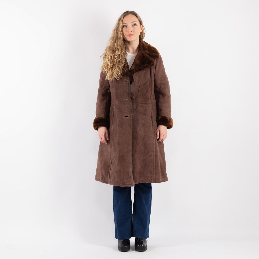 Vintage 70's Women Sheepskin Coat in Brown