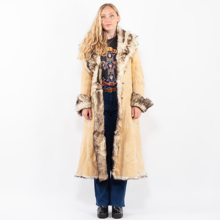 Vintage 90's Women Sheepskin Coat in BeigeA0435