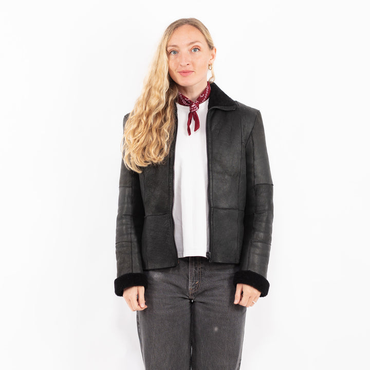 Vintage 90's Women Sheepskin Jacket in BlackA0680