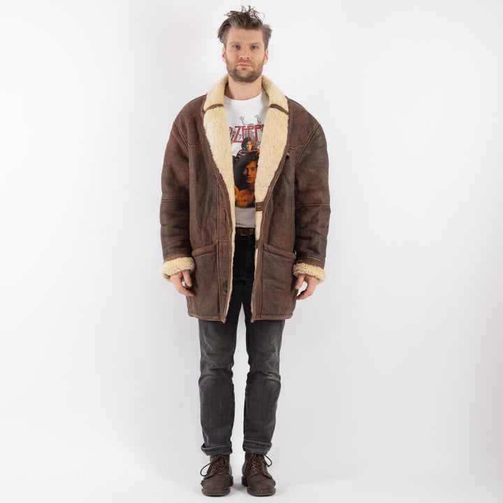 Vintage 90's Men Sheepskin Coat in BrownZ557