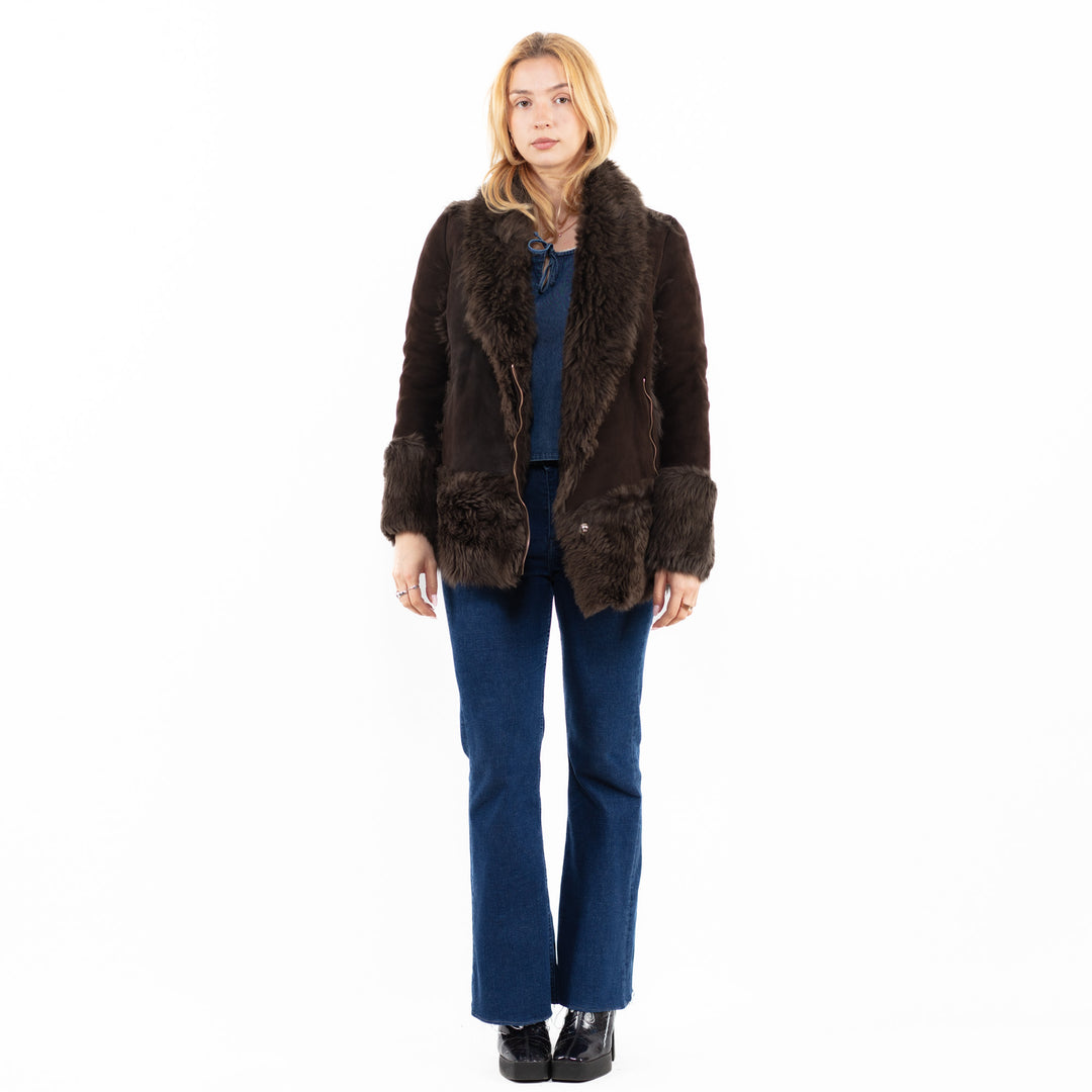 Vintage 00's Women Sheepskin Shearling Coat in BrownA0127