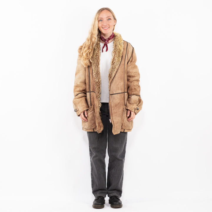 Vintage 80's Women Sheepskin Coat in BeigeA0686