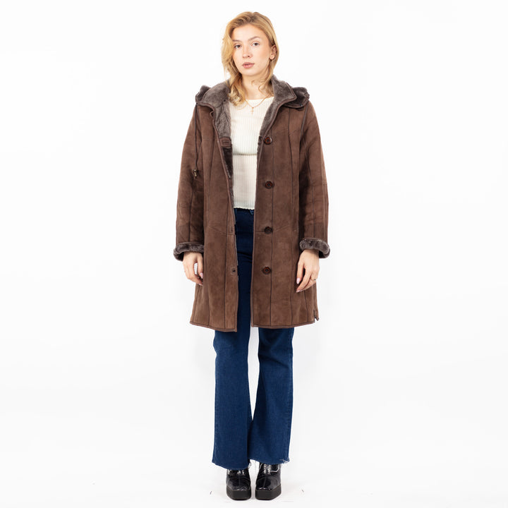 Vintage 90's Women Hooded Sheepskin Coat in Brown