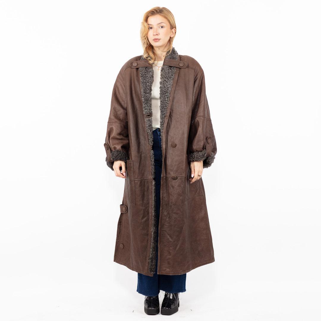 Vintage 90's Women Sheepskin Long Coat in Brown