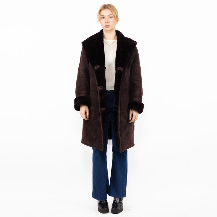 Vintage 80's Women Hooded Sheepskin Coat in Burgundy Brown