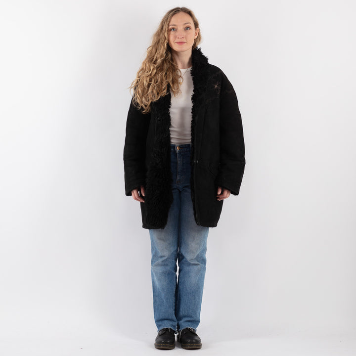 Vintage 80's Women Sheepskin Shearling Coat in BlackV9306