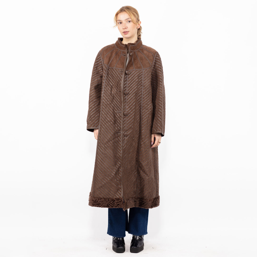 Vintage 80's Women Reversible Sheepskin Coat in Brown