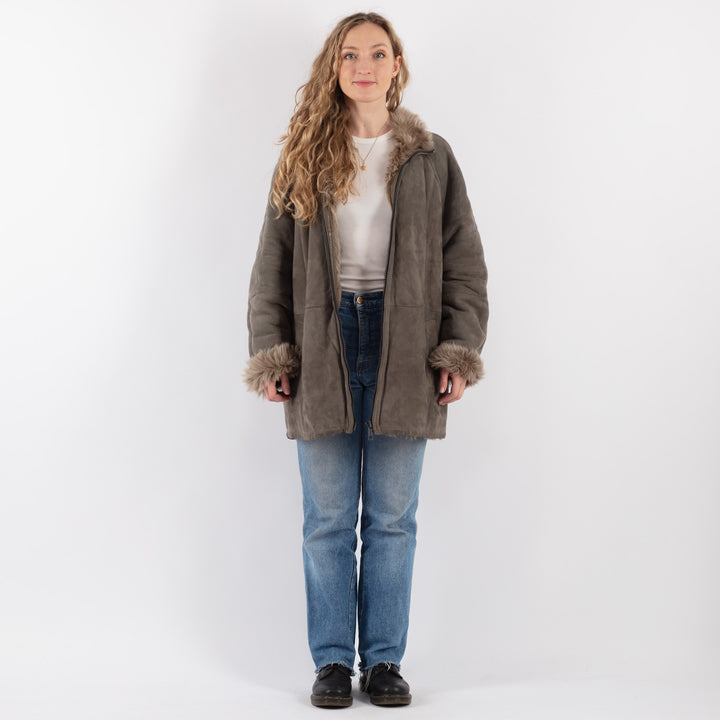 Vintage 70's Women Sheepskin Shearling Coat in Gray - NorthernGrip