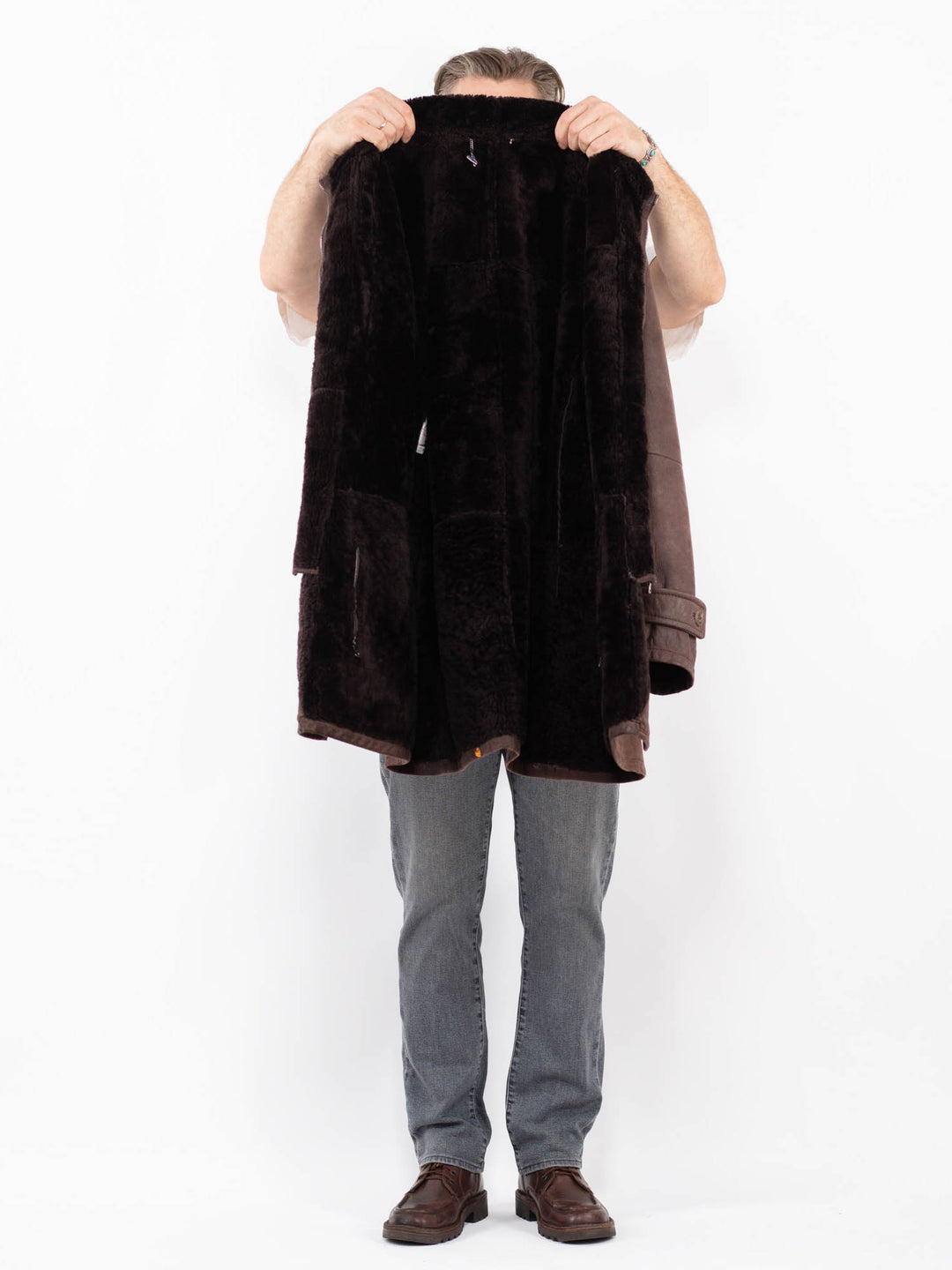 Vintage 00's Men Sheepskin Coat in BrownZ2065