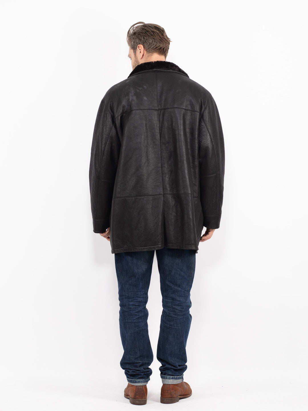 Vintage 00's Men Sheepskin Coat in BlackZ2735