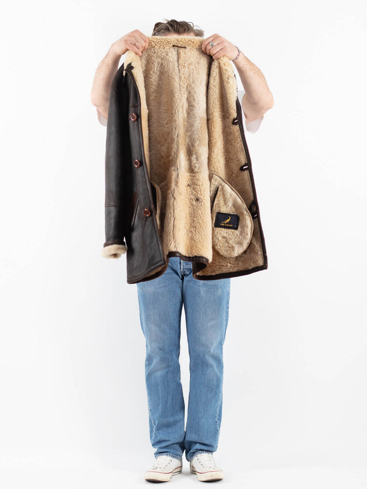 Vintage 00's Men Sheepskin Coat in BrownZ1789