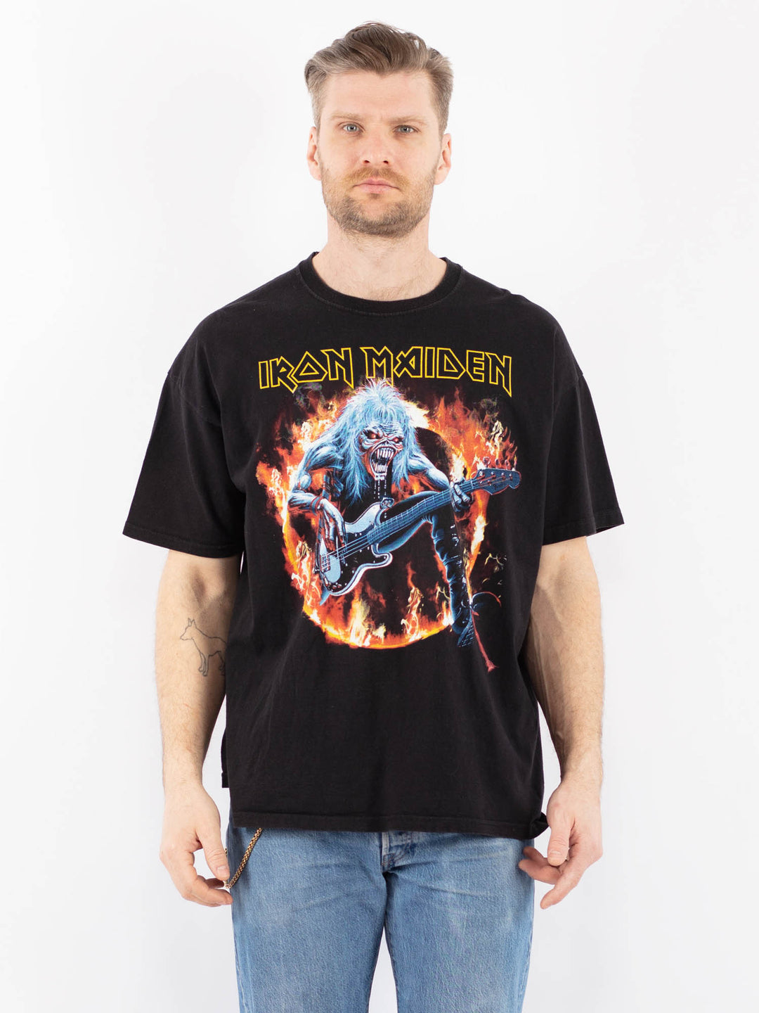 Vintage 00's Men T-Shirt in BlackZ1352