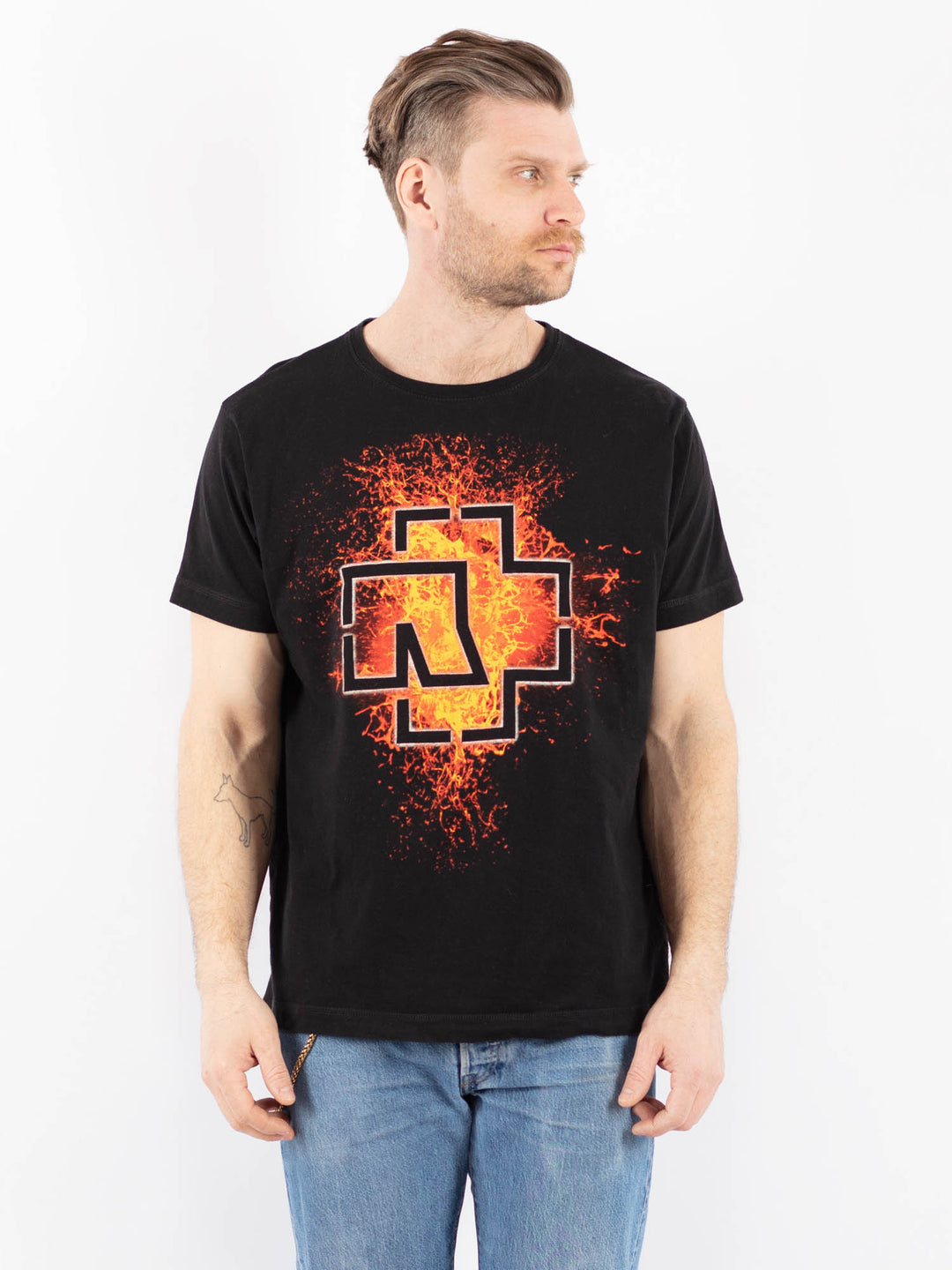 Vintage 00's Men T-Shirt in BlackZ1356