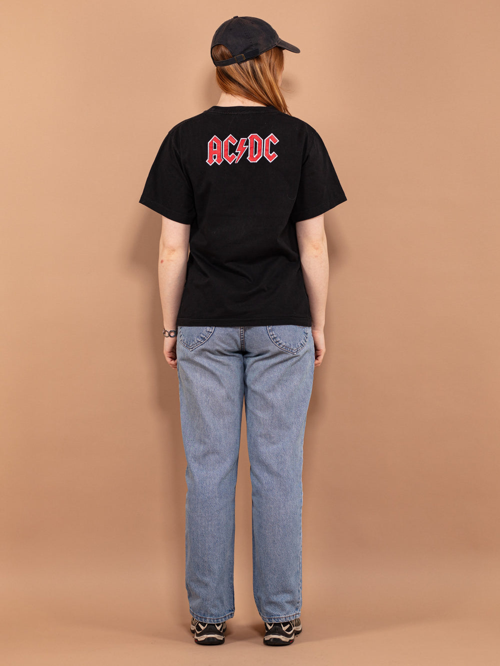Vintage 00's Women T-shirt with AC/DC print - NorthernGrip