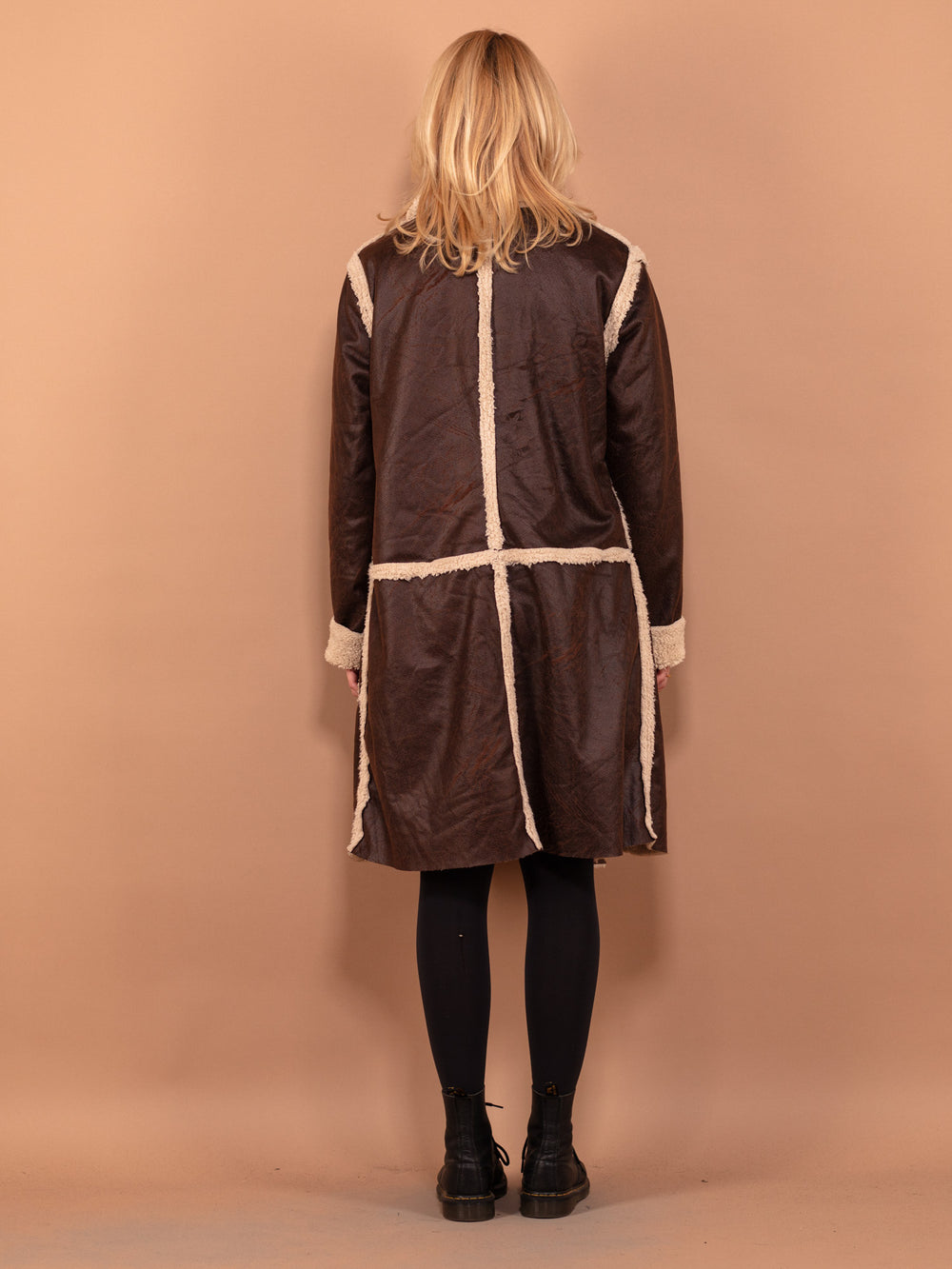 Vintage 90's Women Faux Sheepskin Coat in Brown - NorthernGrip