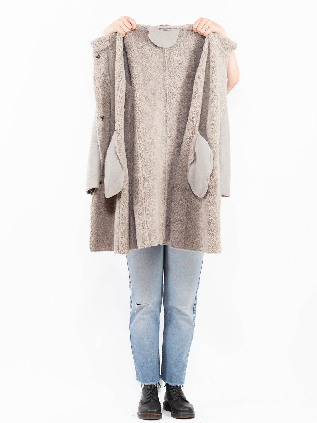 Vintage 00's Women Faux Sheepskin Coat in GrayA0571