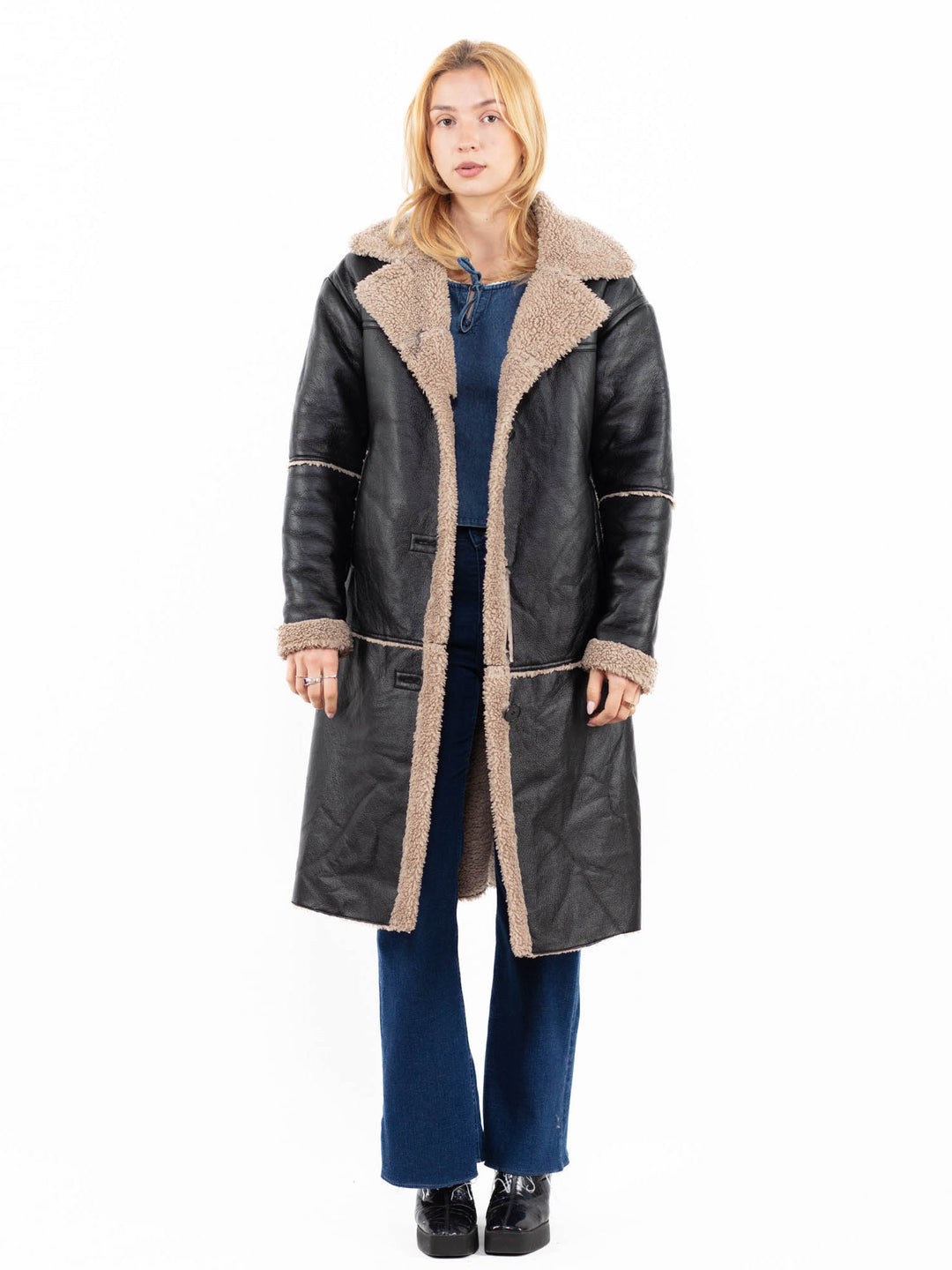 Vintage 00's Women Sheepskin Coat in BlackA0112