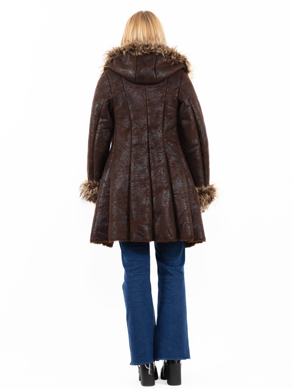 Vintage 90's Women Faux Sheepskin Coat in BrownA0013