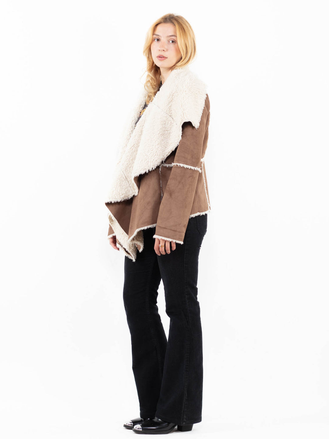 Vintage 00's Women Faux Sheepskin Jacket in BeigeA0211