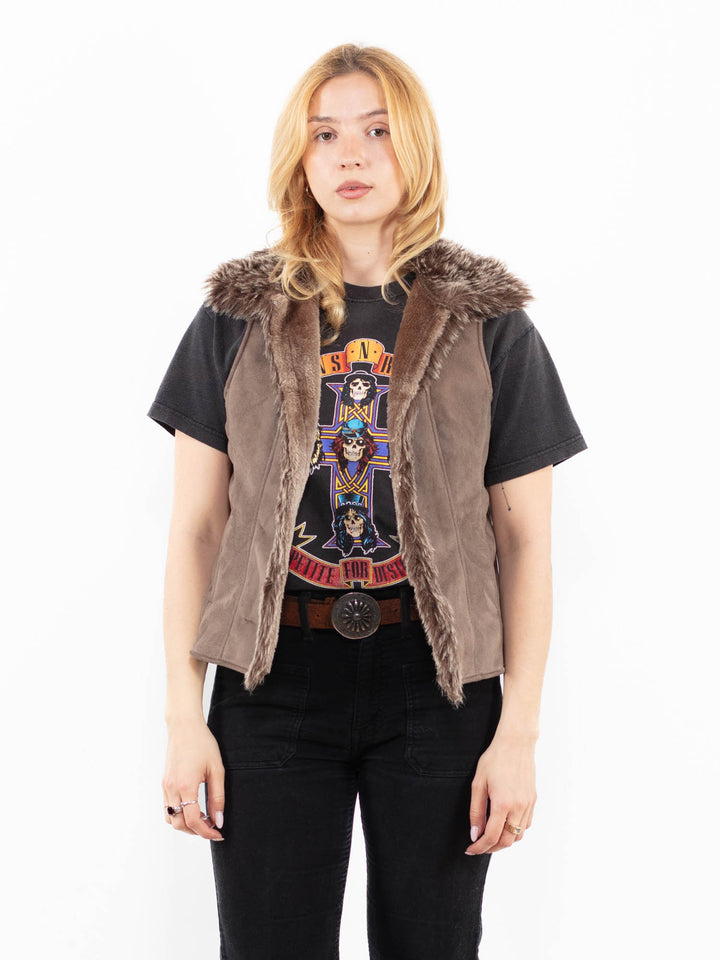 Vintage 00's Women Faux Sheepskin Vest in BeigeA0234