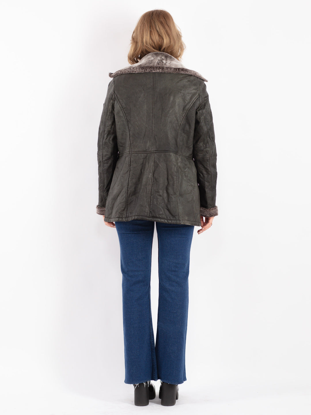 Vintage 00's Women Sherpa Jacket in Black