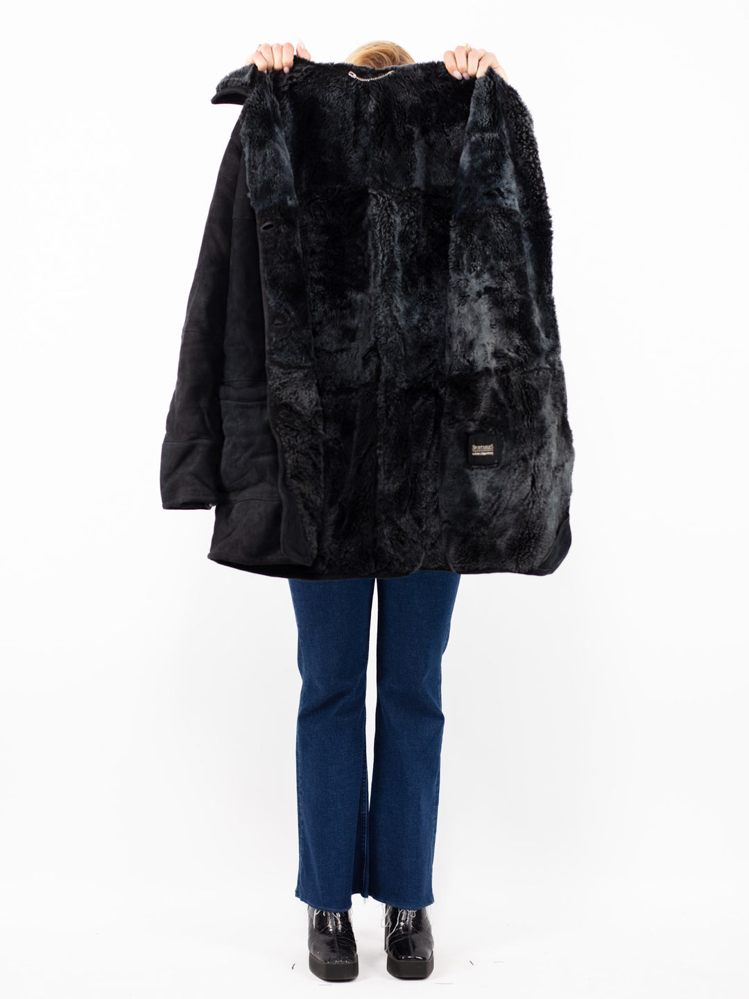 Vintage 00's Women Sheepskin Coat in Black