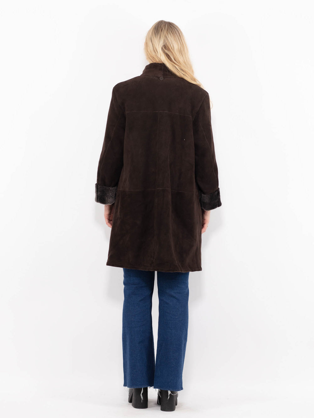 Vintage 00's Women Sheepskin Coat in BrownA1060