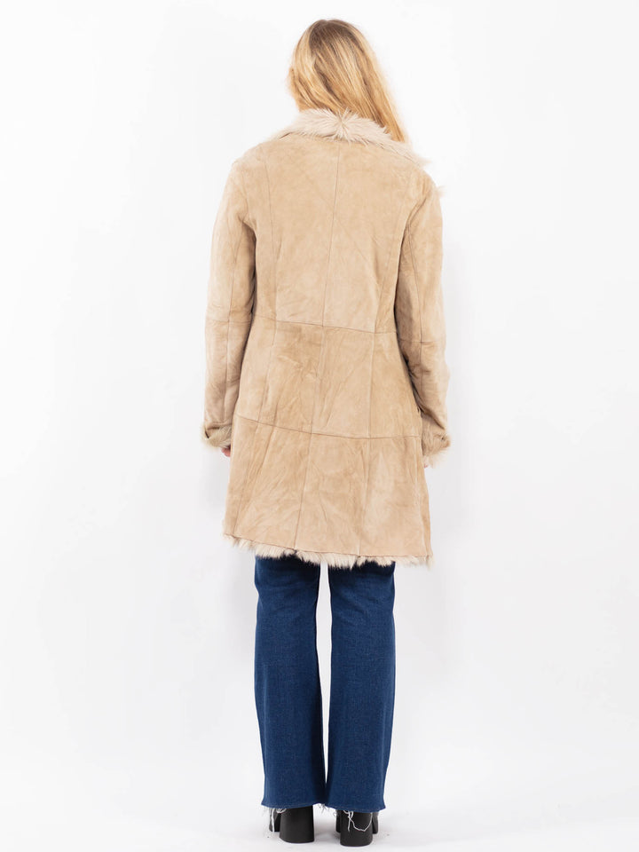 Vintage 00's Women Sheepskin Coat in BeigeA0478