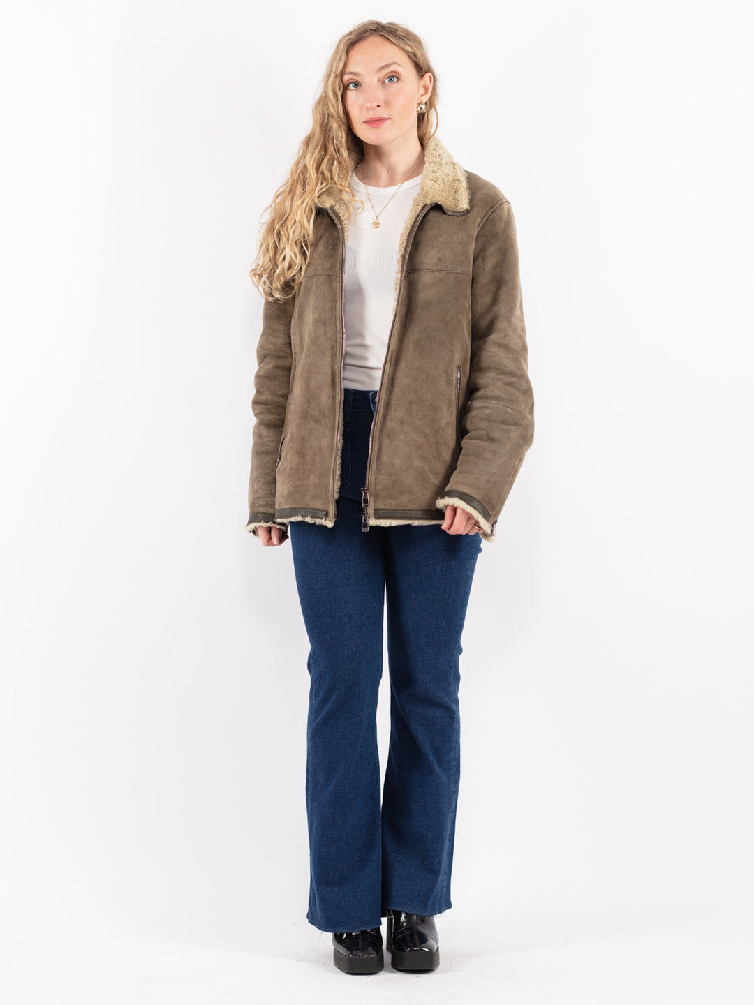 Vintage 00's Women Sheepskin Jacket in Beige