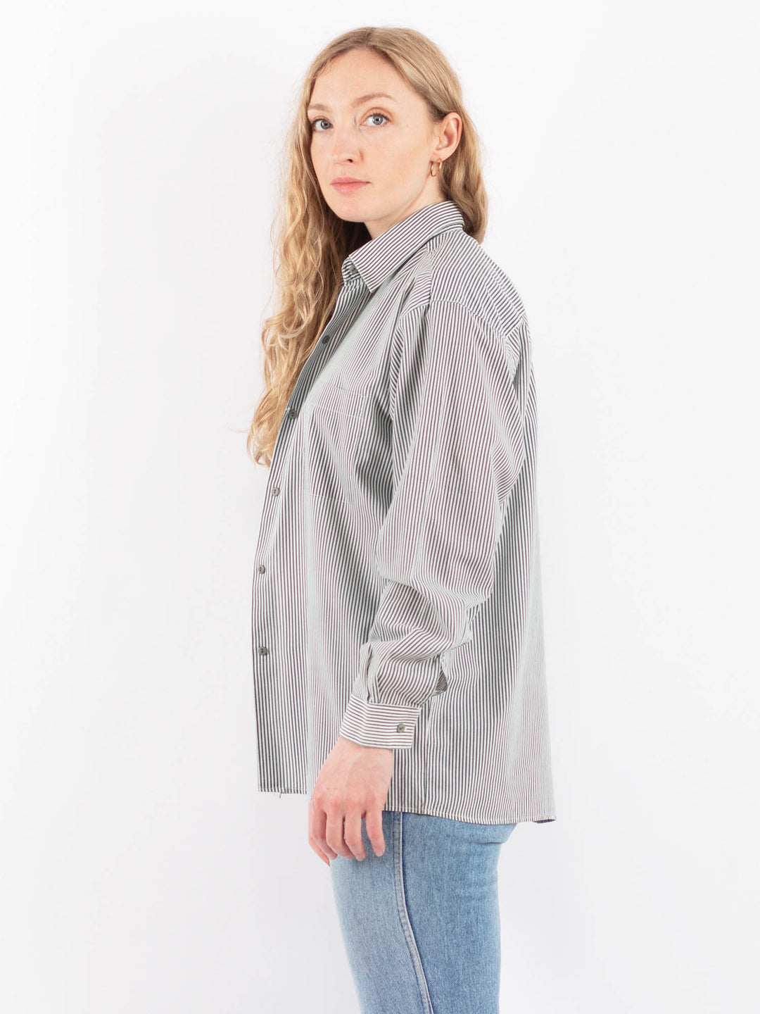 Vintage 00's Women Striped Long Sleeve Shirt in White and Light Green