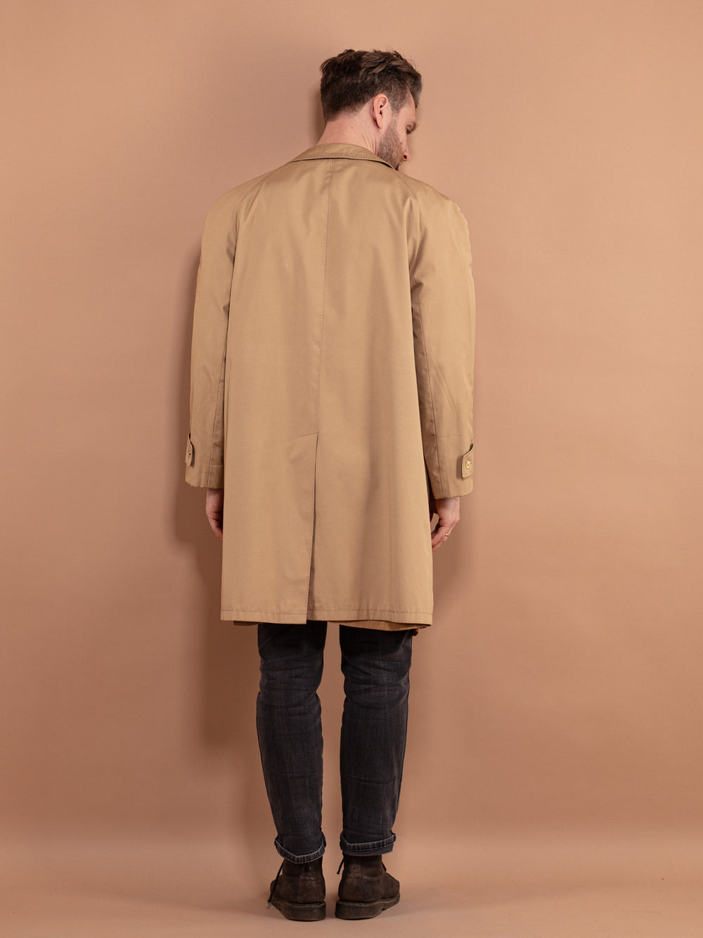 Vintage 70's Men Mac Coat in Beige - NorthernGrip