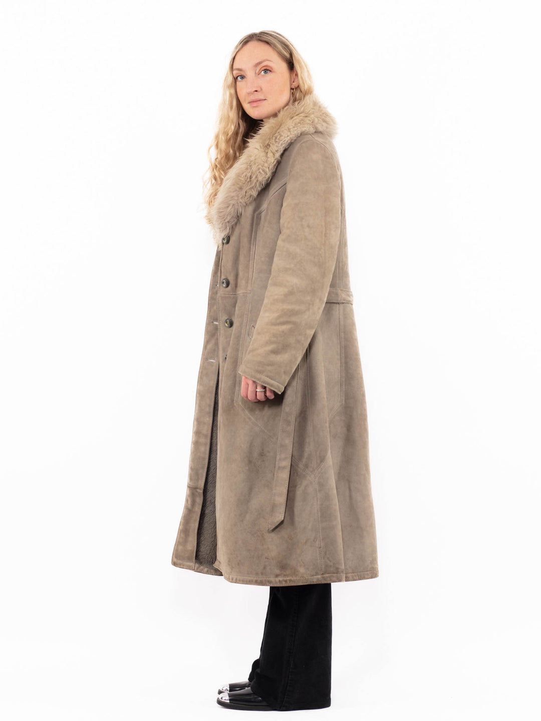 Vintage 70's Women Sheepskin Coat in BeigeA0781