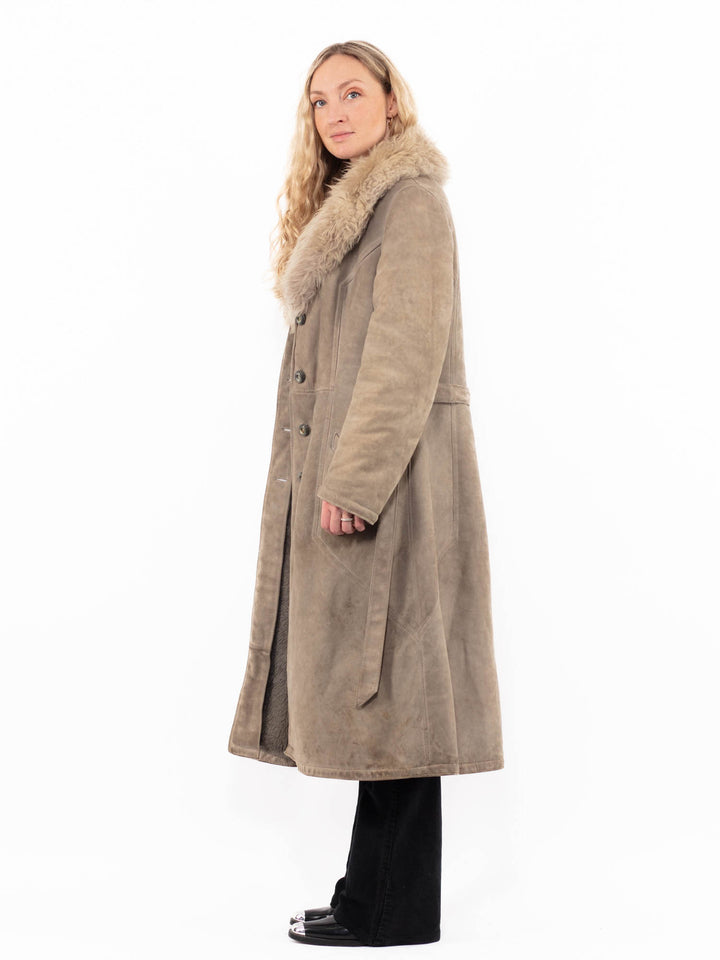 Vintage 70's Women Sheepskin Coat in BeigeA0781